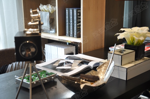 W020190408534108301170 W020190408534108301170