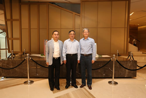 W020190418420597971733