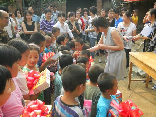 W020190418420656233766 W020190418420656233766